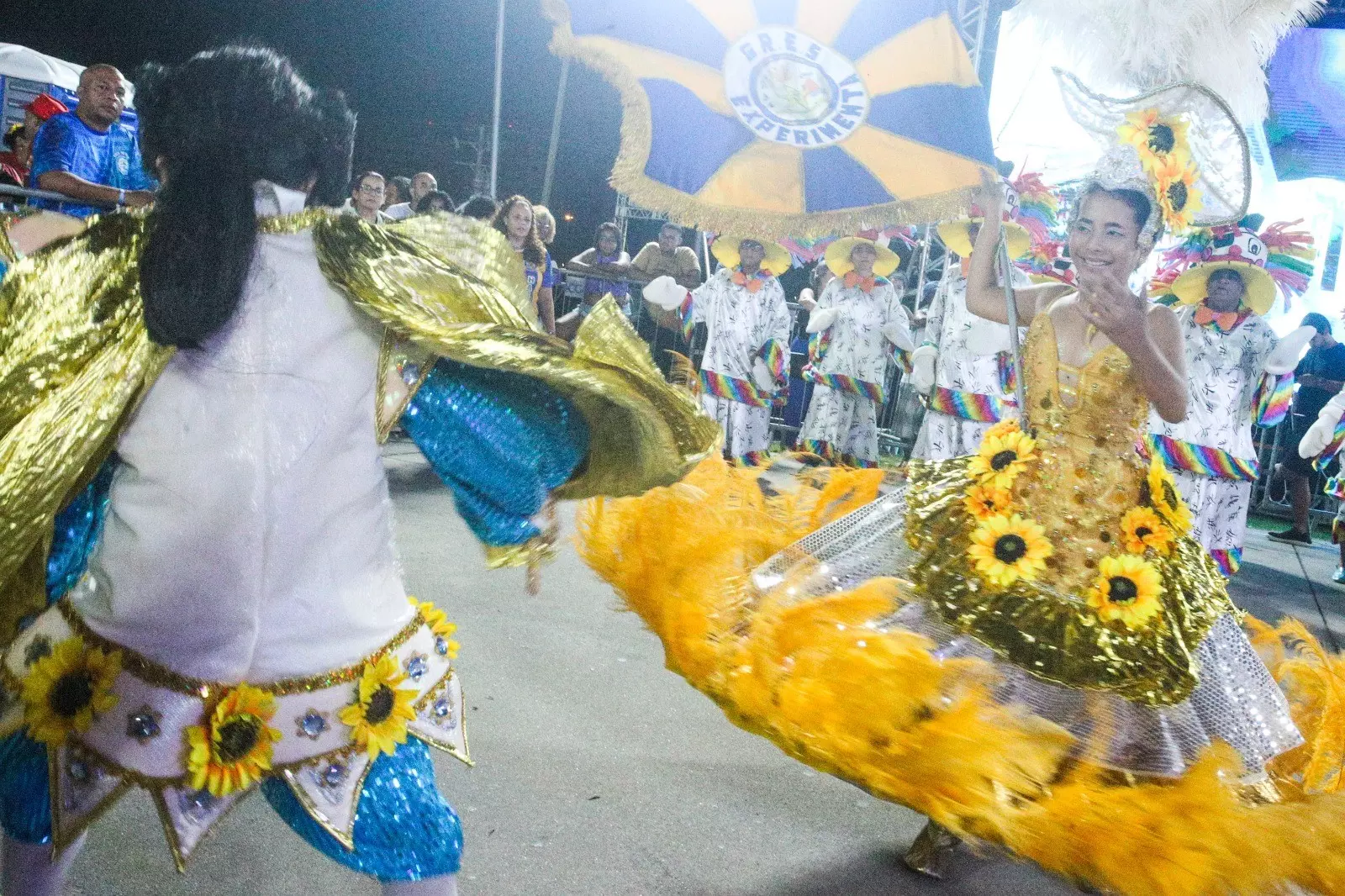 NELTUR TRABALHA EM RITMO INTENSO PREPARANDO UM CARNAVAL DESLUMBRANTE EM NITERÓI